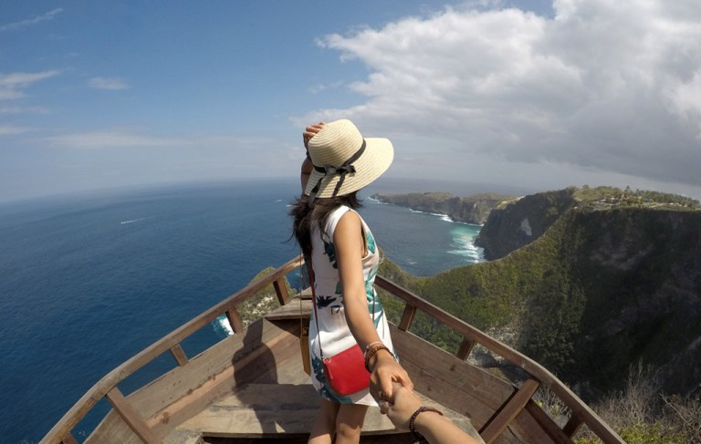 Paluang Cliff Destinasi liburan akhir pekan di Nusa Penida